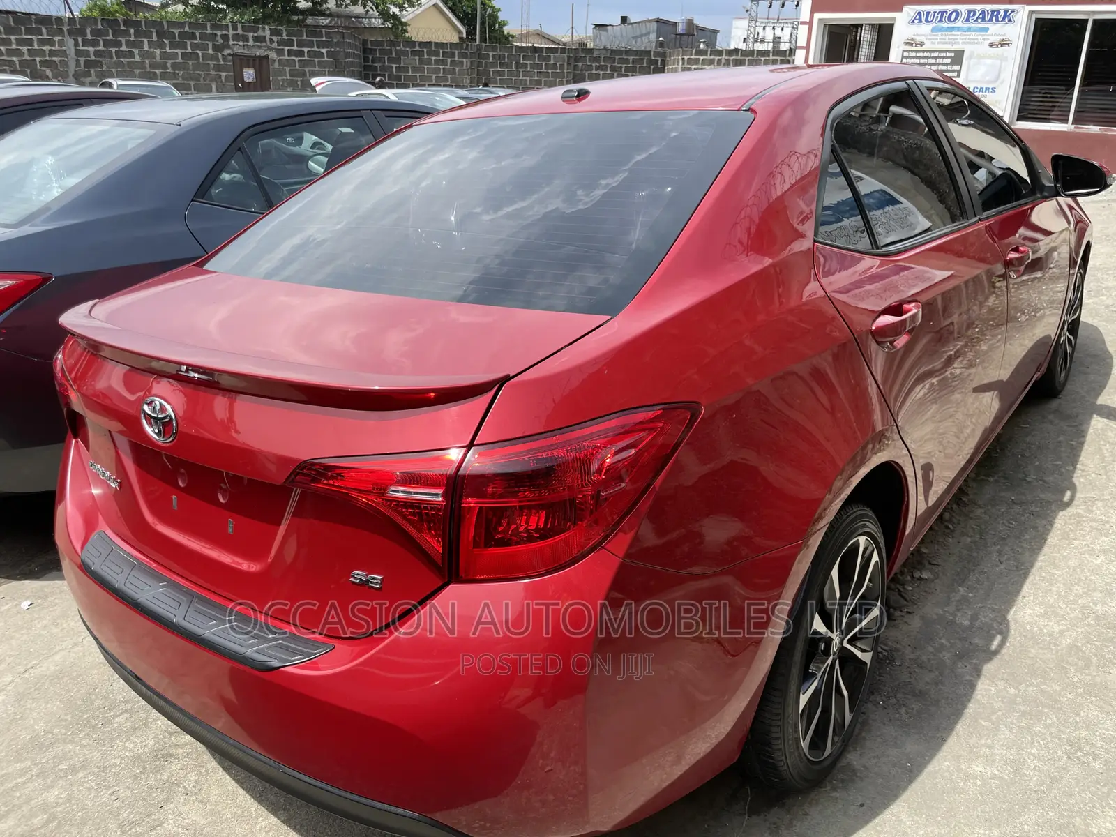 Toyota Corolla 2017 Red