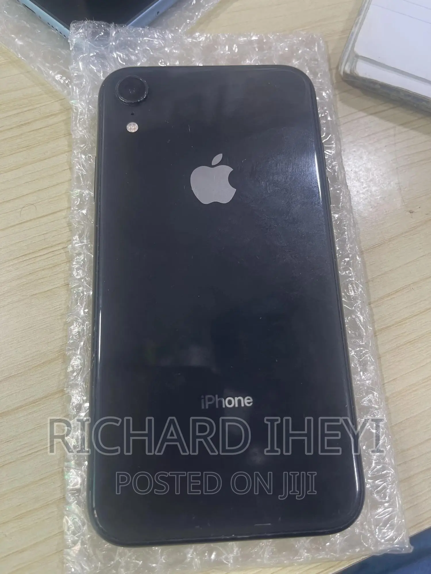 Apple iPhone XR 64 GB Black