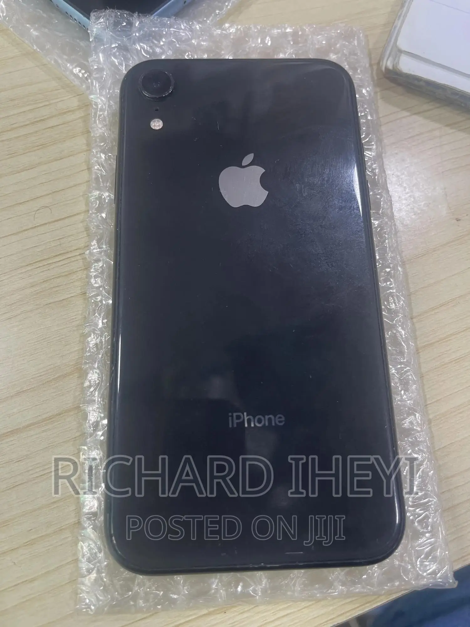 Apple iPhone XR 64 GB Black