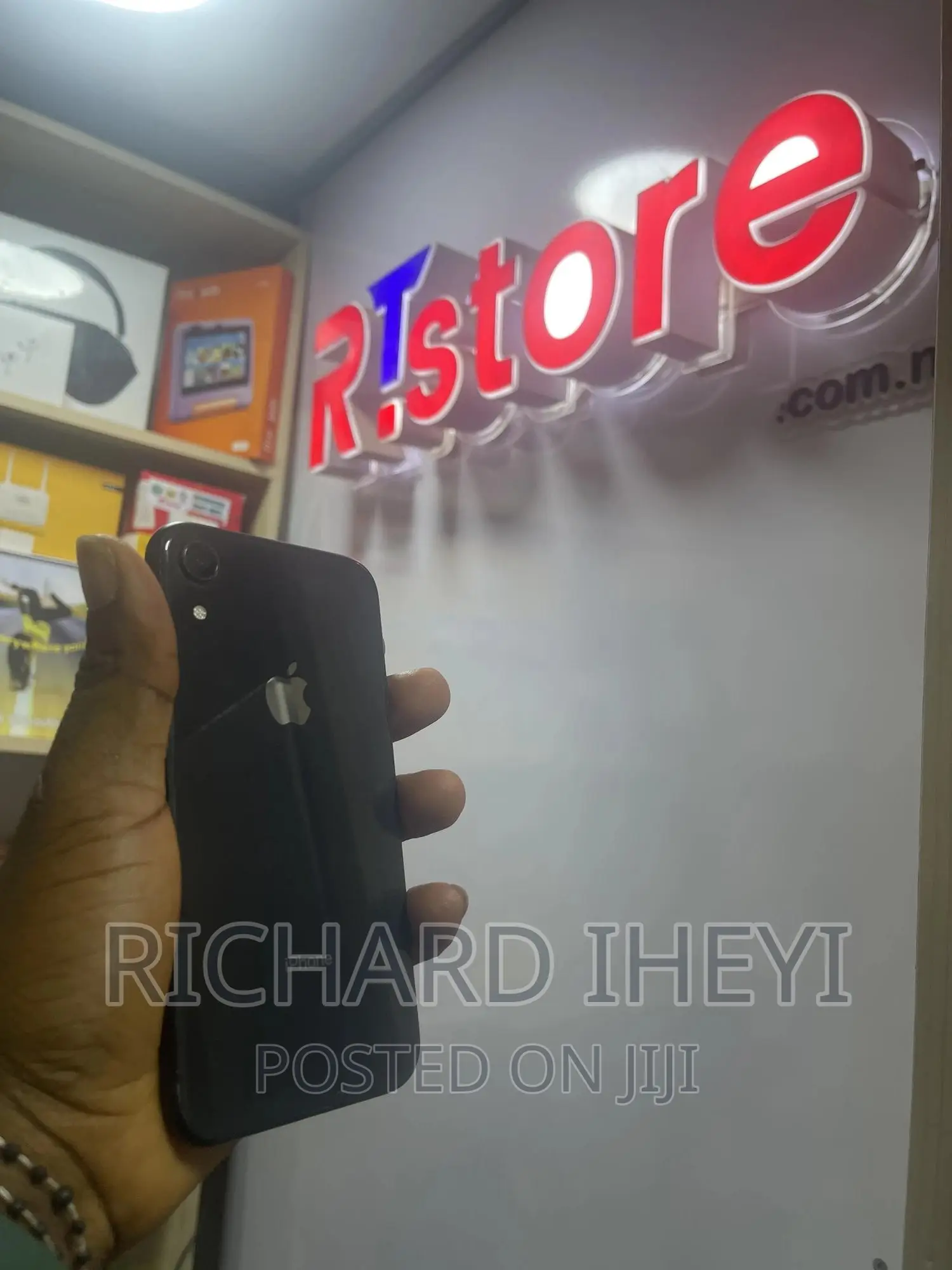 Apple iPhone XR 64 GB Black