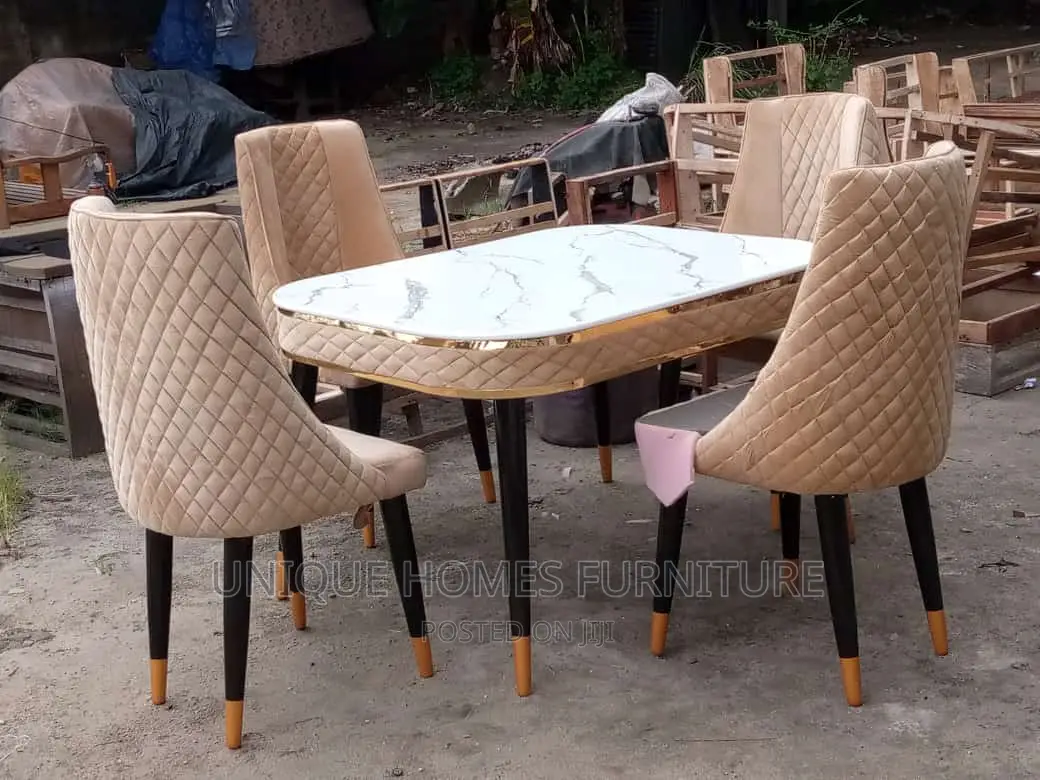 Luxury Dinning Table for Ur Home