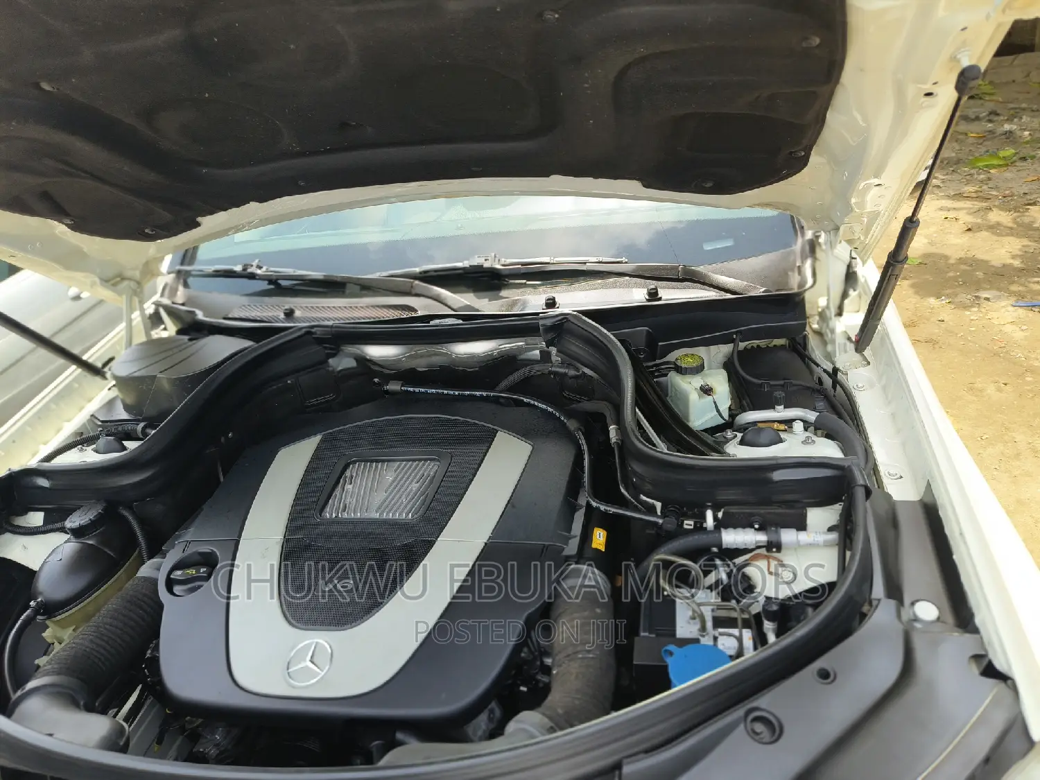 Mercedes-Benz GLK-Class 350 4MATIC 2011 White