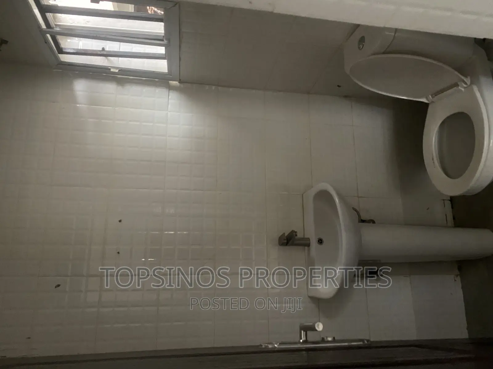 1bdrm Block of Flats in Dawaki for rent