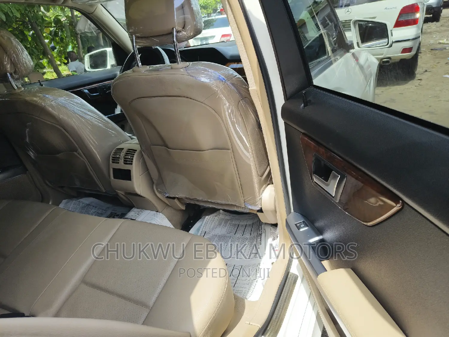 Mercedes-Benz GLK-Class 350 4MATIC 2012 White