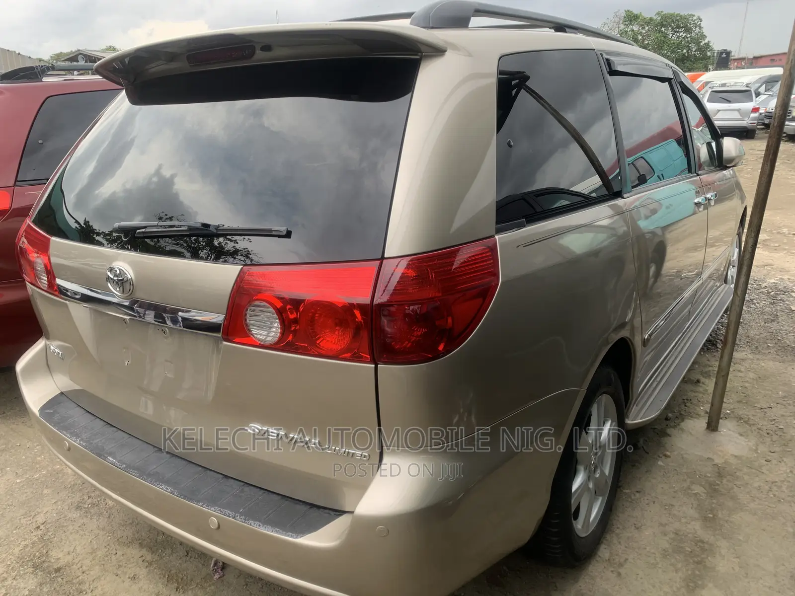 Toyota Sienna XLE Limited 2005 Gold