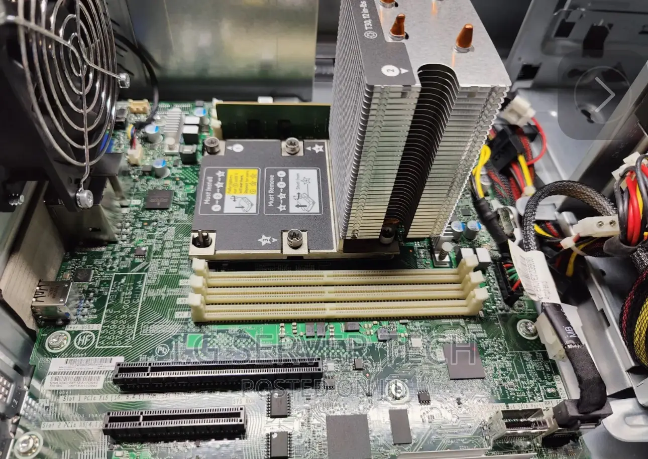 Server HP ProLiant ML 16GB Intel Xeon SSD 1T