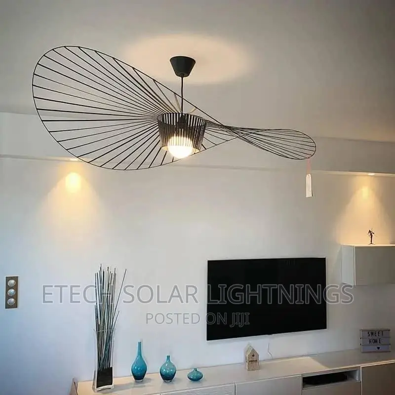 Exclusive Black Oin Dropping Chandelier Light