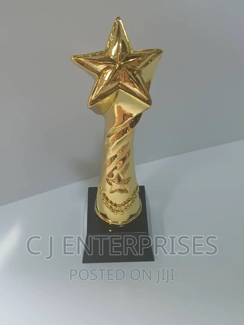 Trophy Award Plaque H667