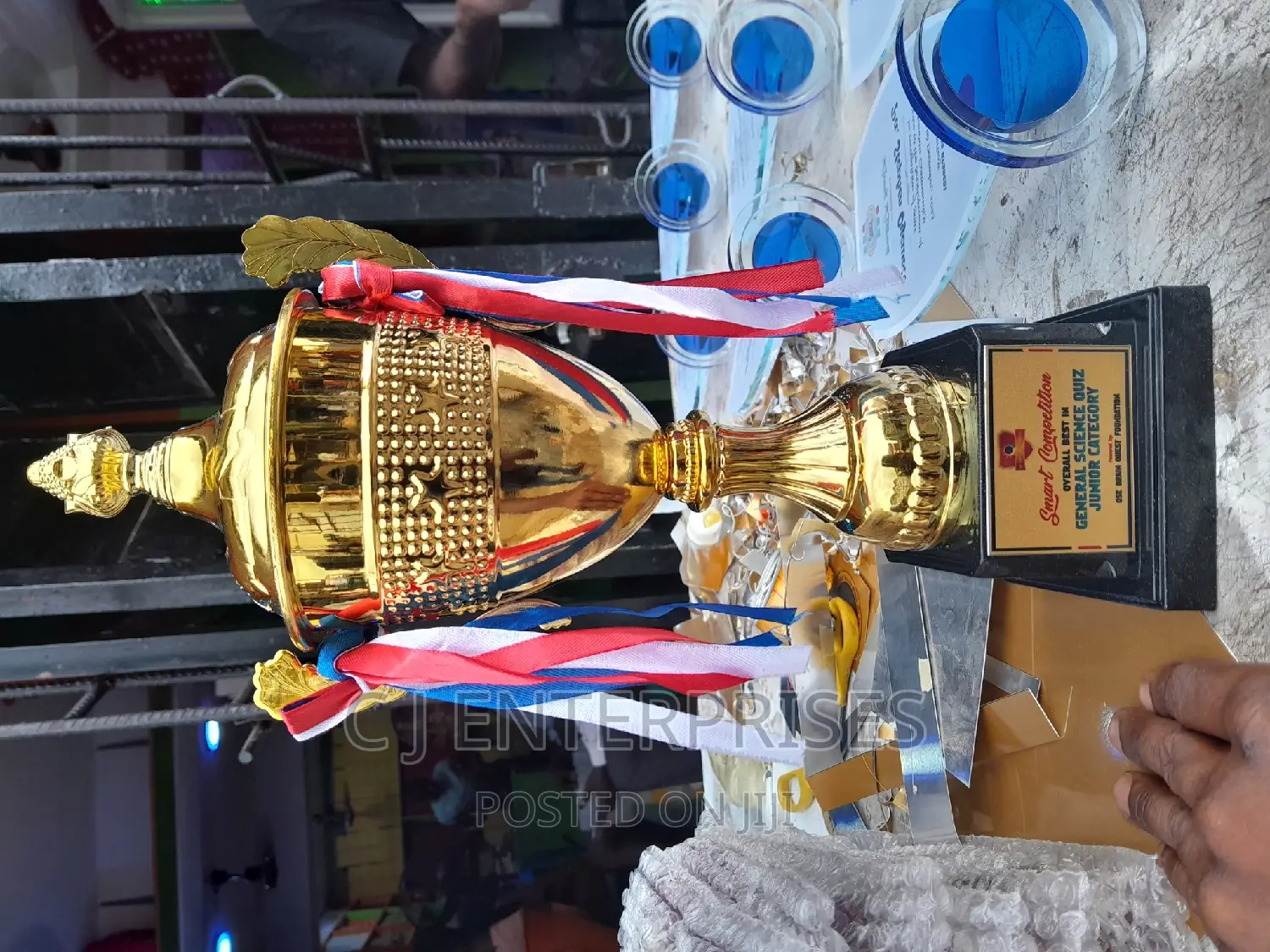 Trophy Award With Printing M900