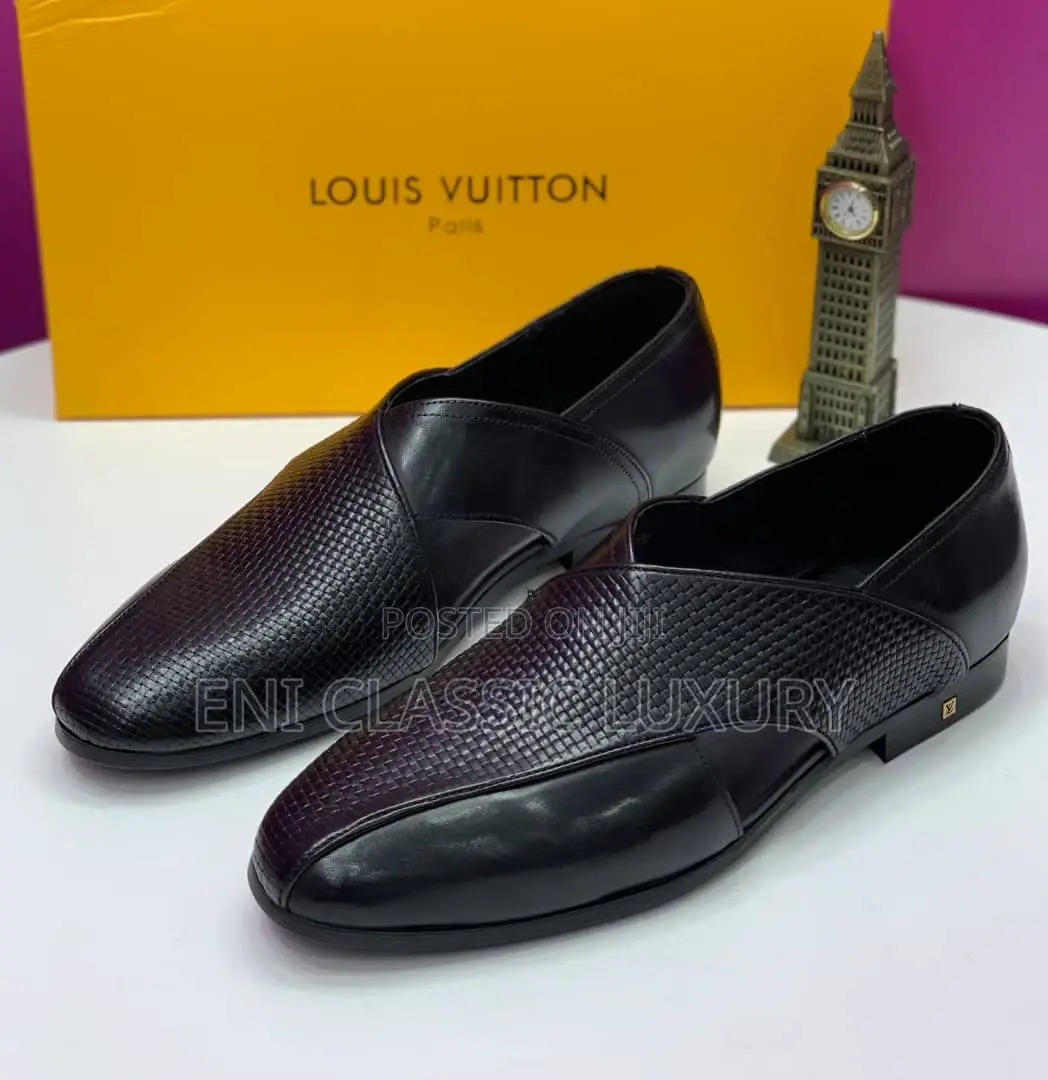 Men's Designer Luxury Outfit Louis Vuitton Available