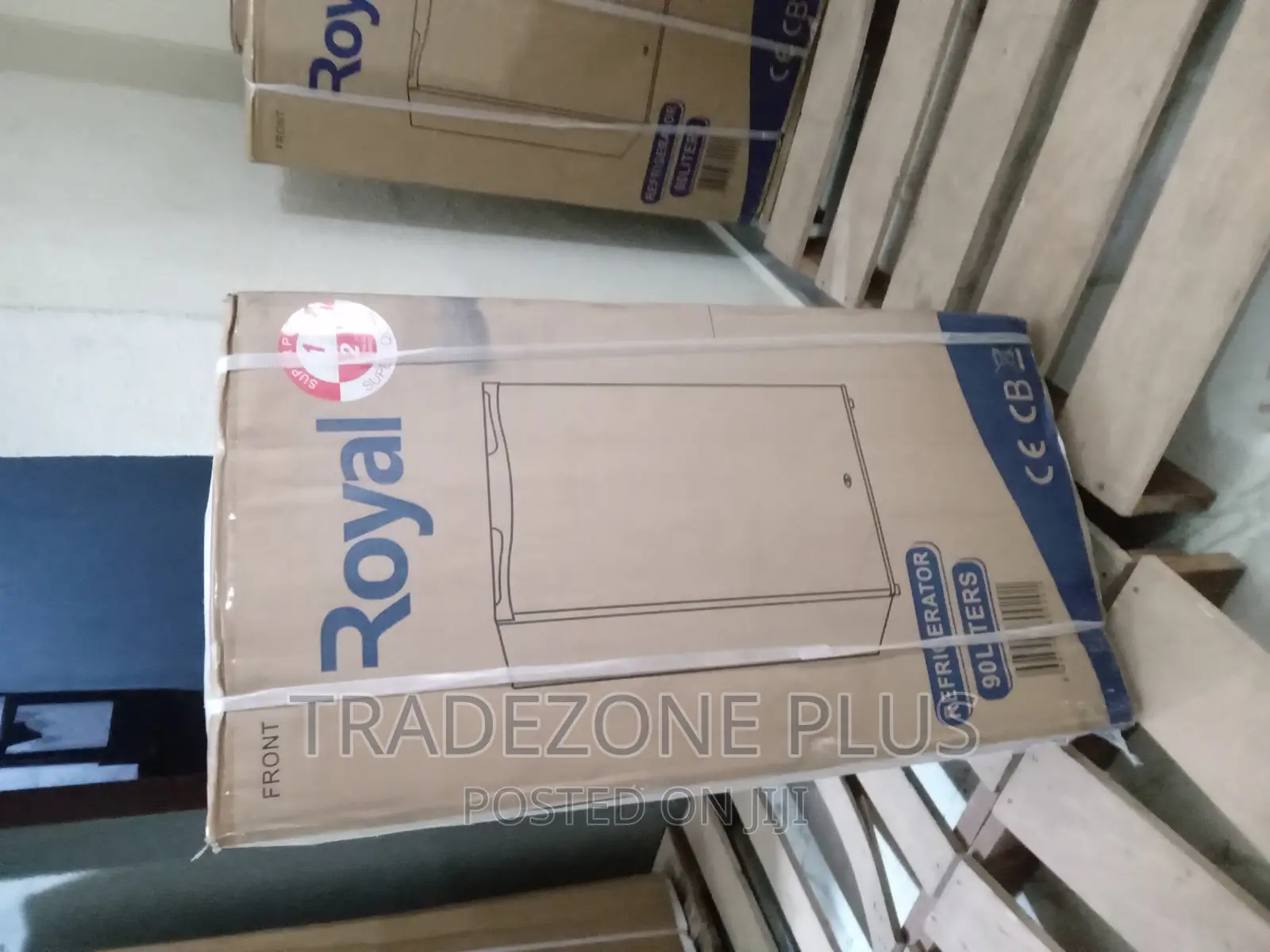 Fast Cooling Royal RBC-100 Free Standing Refrigerator