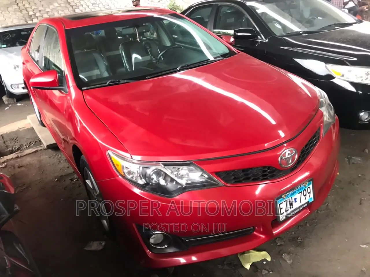 Toyota Camry 2012 Red