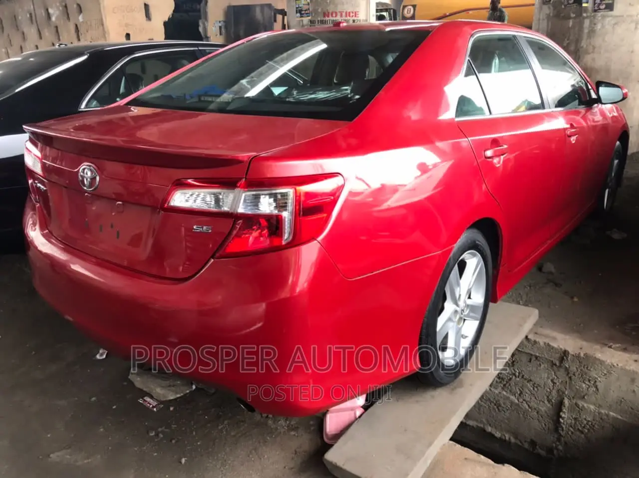 Toyota Camry 2012 Red
