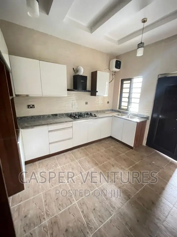 1bdrm Shared Apartment in Ikate for rent