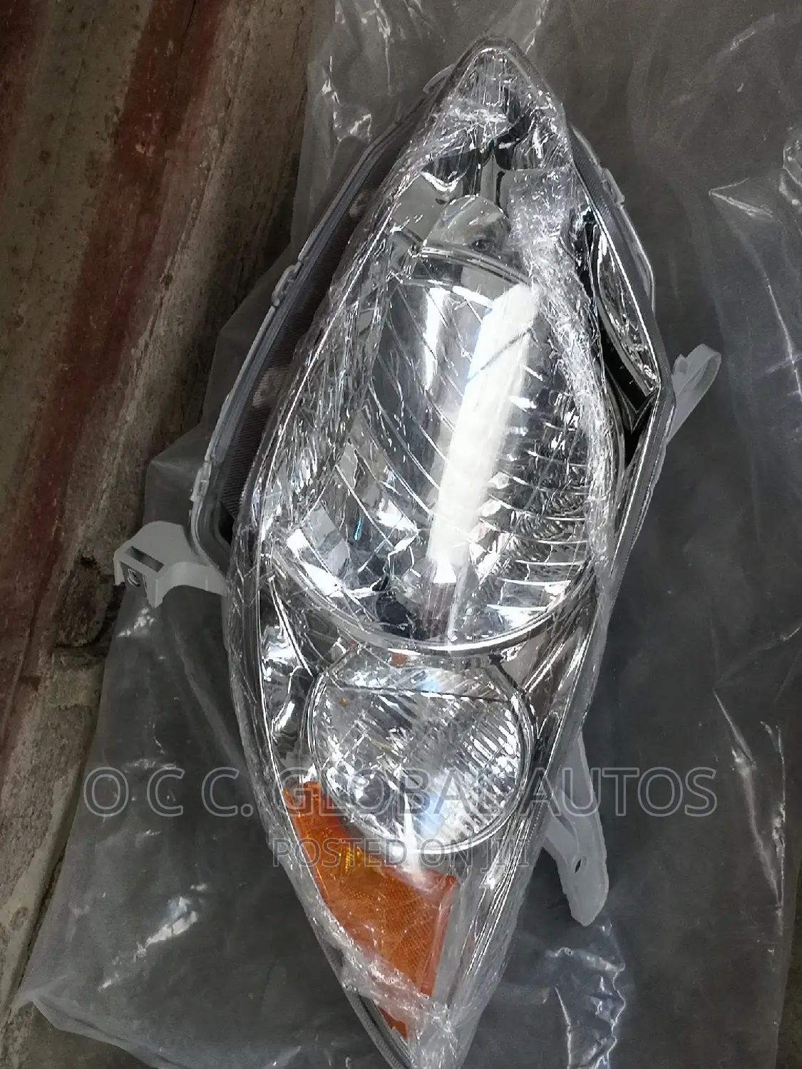 Headlamp Vibe 2005 Model