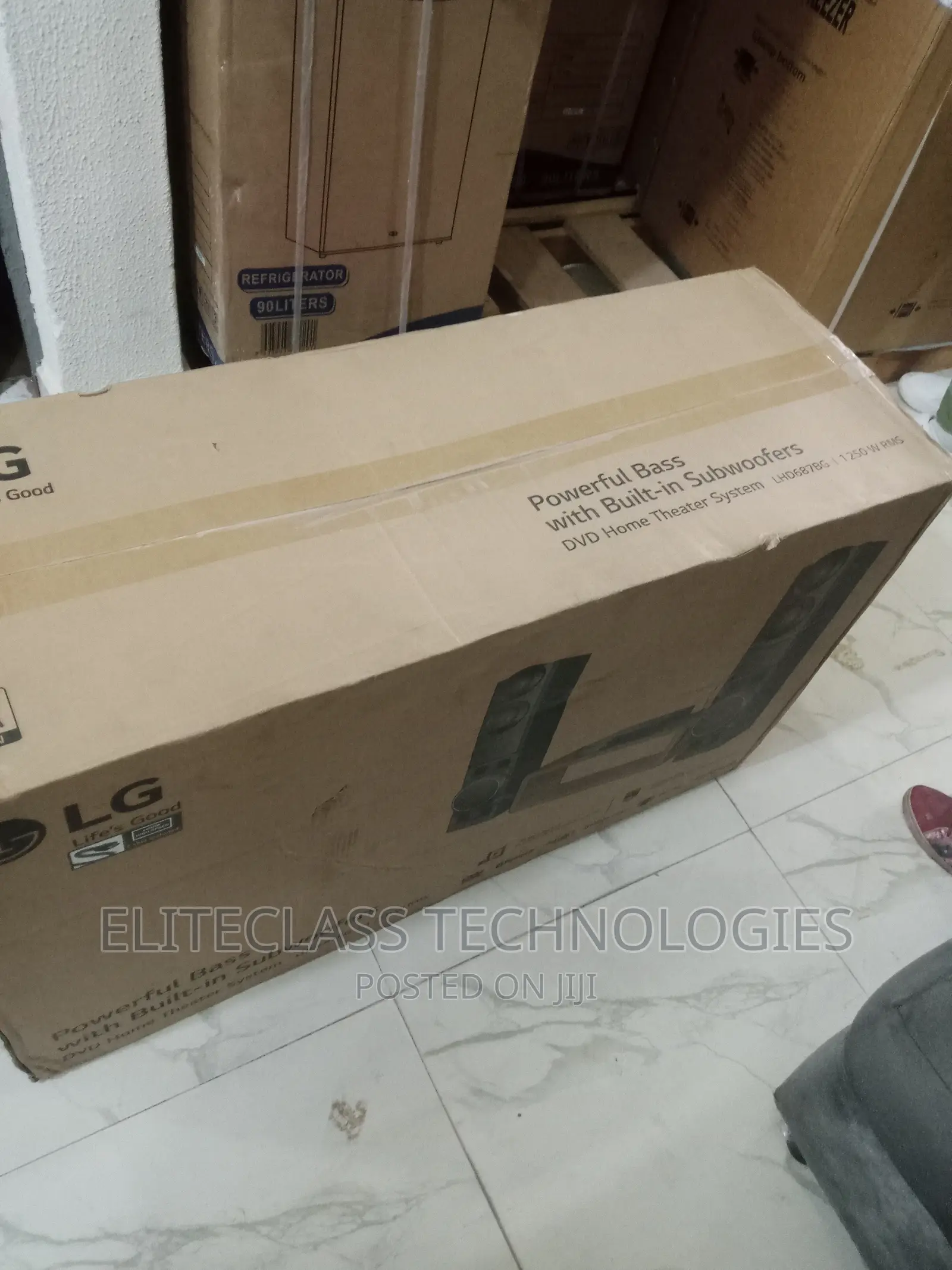 New LG DVD Home Theater System 1200 Watts LHD687BG