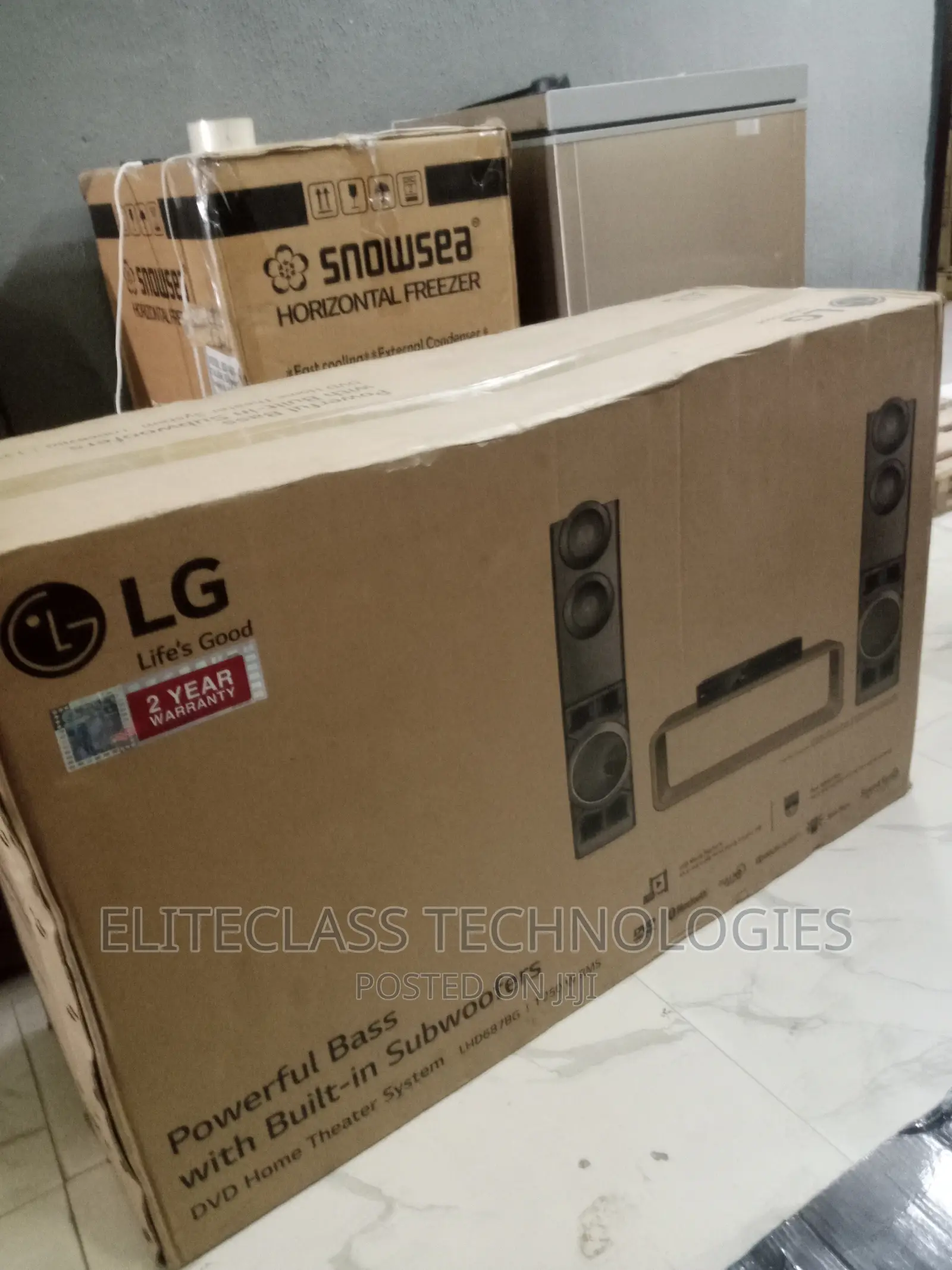Quality Durable-Lg DVD Home Theater System (LHD687BG)