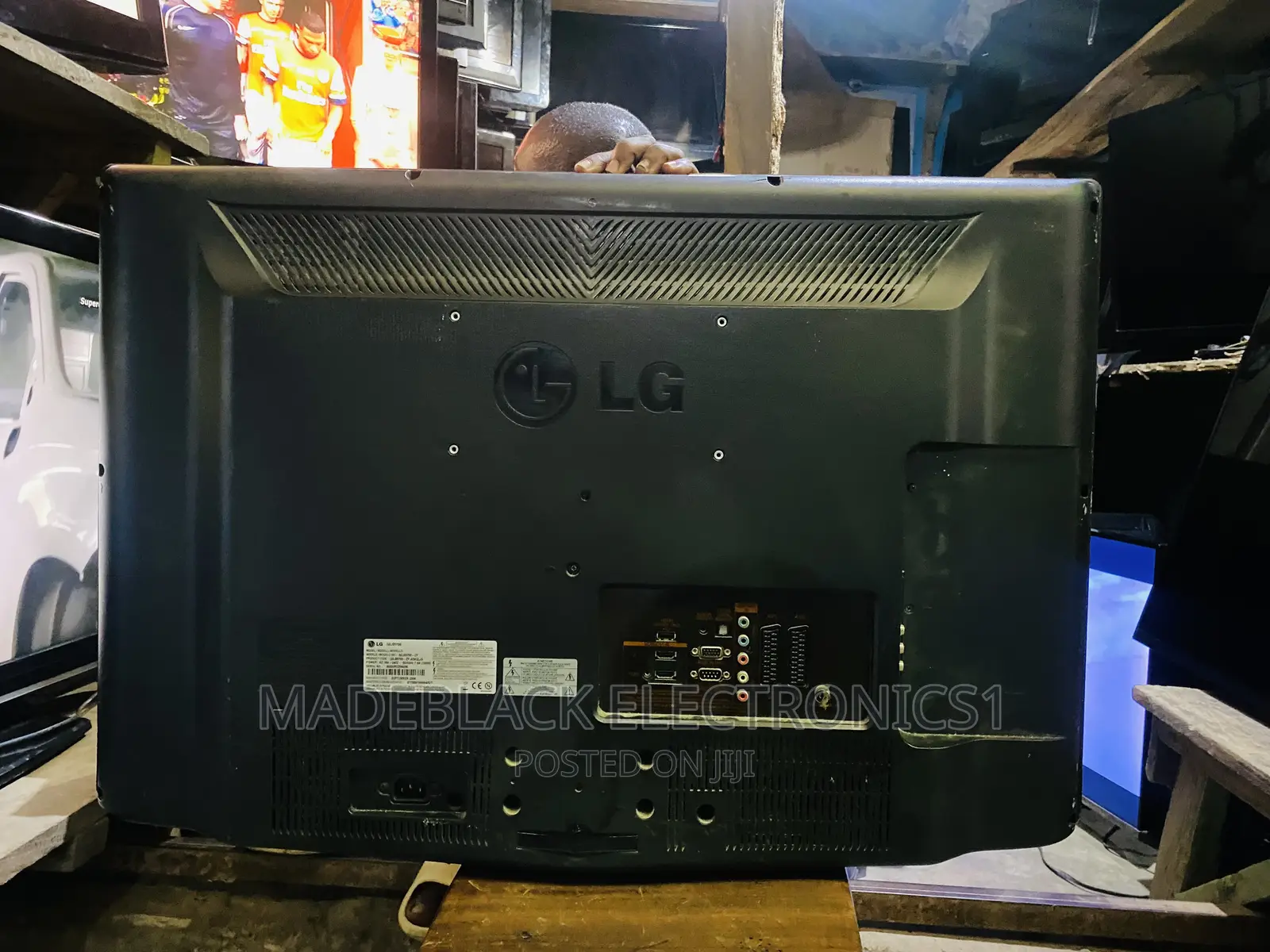 Lg 32 Inches LCD