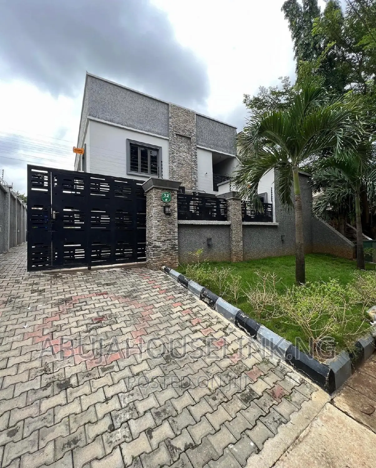 Furnished 4bdrm Duplex in Gwarinpa Abuja for sale