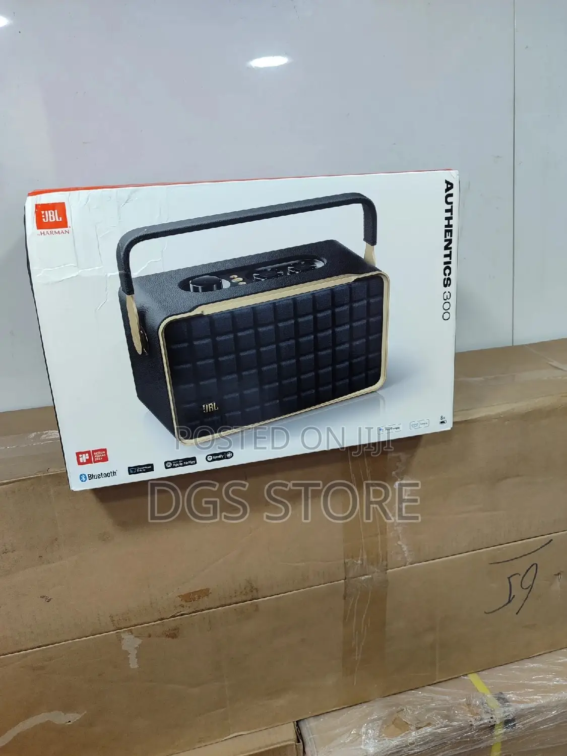 JBL Authentics 300 Portable Smart Home, Voice Assistant