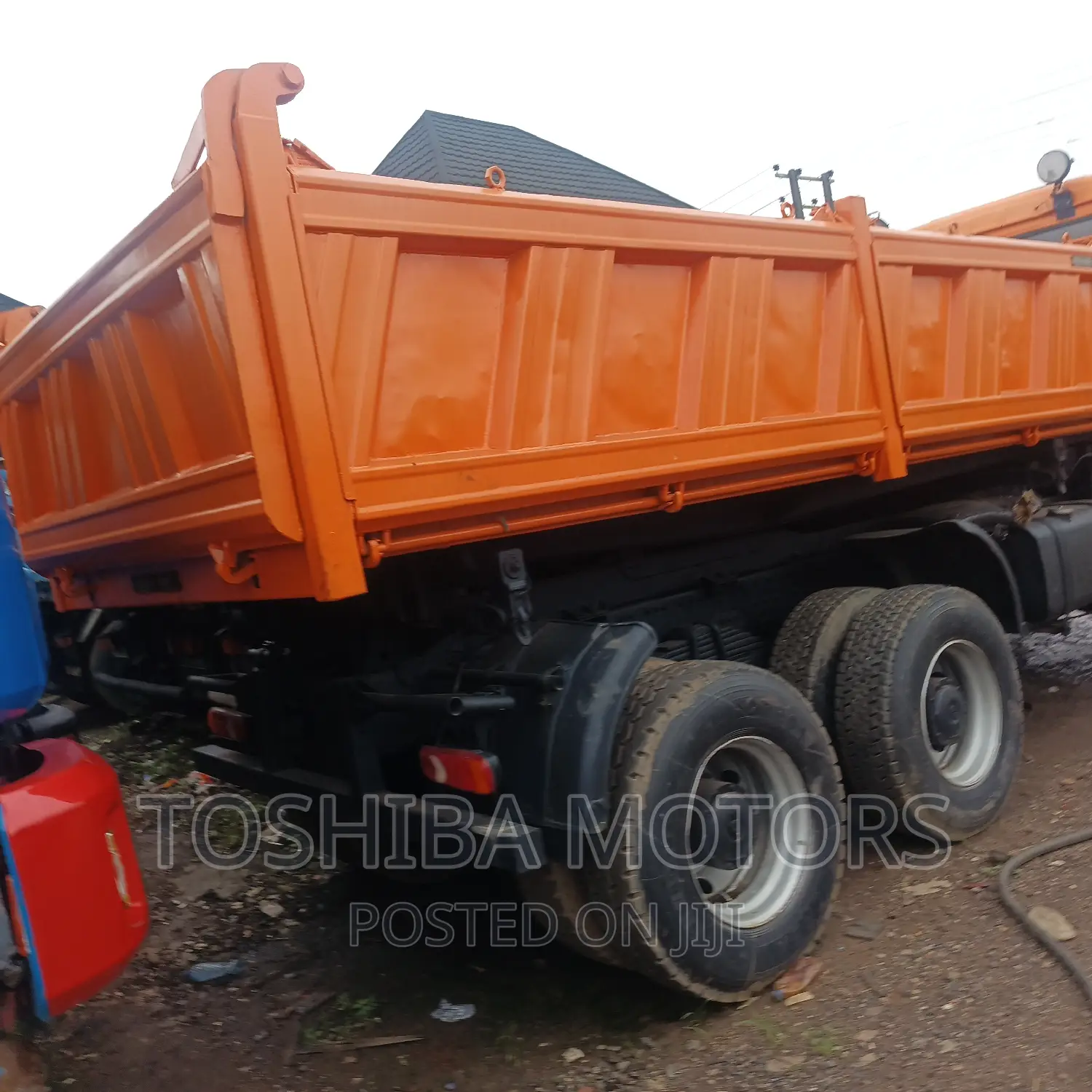 MAN DIESEL 27:372 Yellow