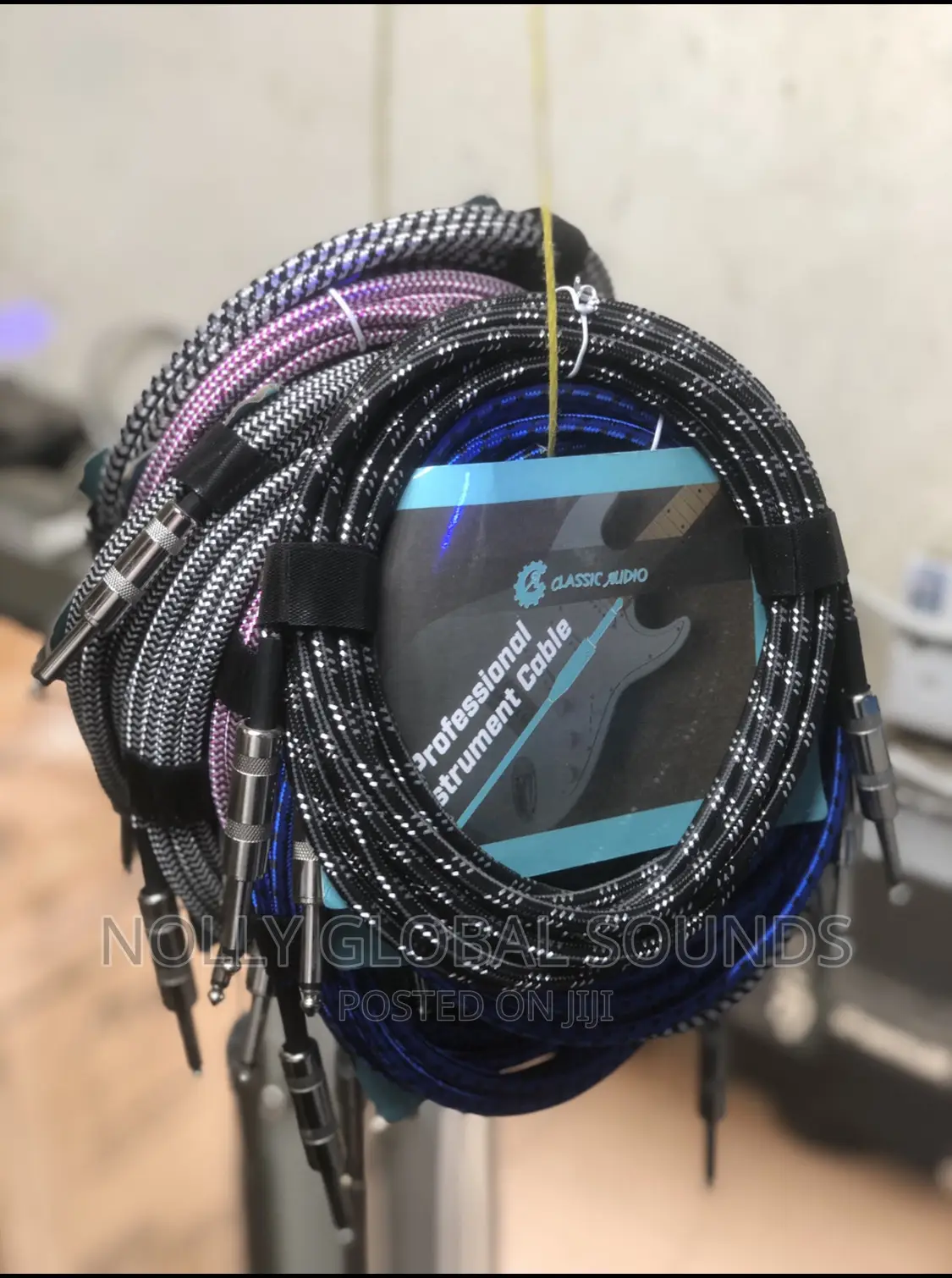 Audio Instrument Cable for Guitar,Keybord Etc 5miter Length
