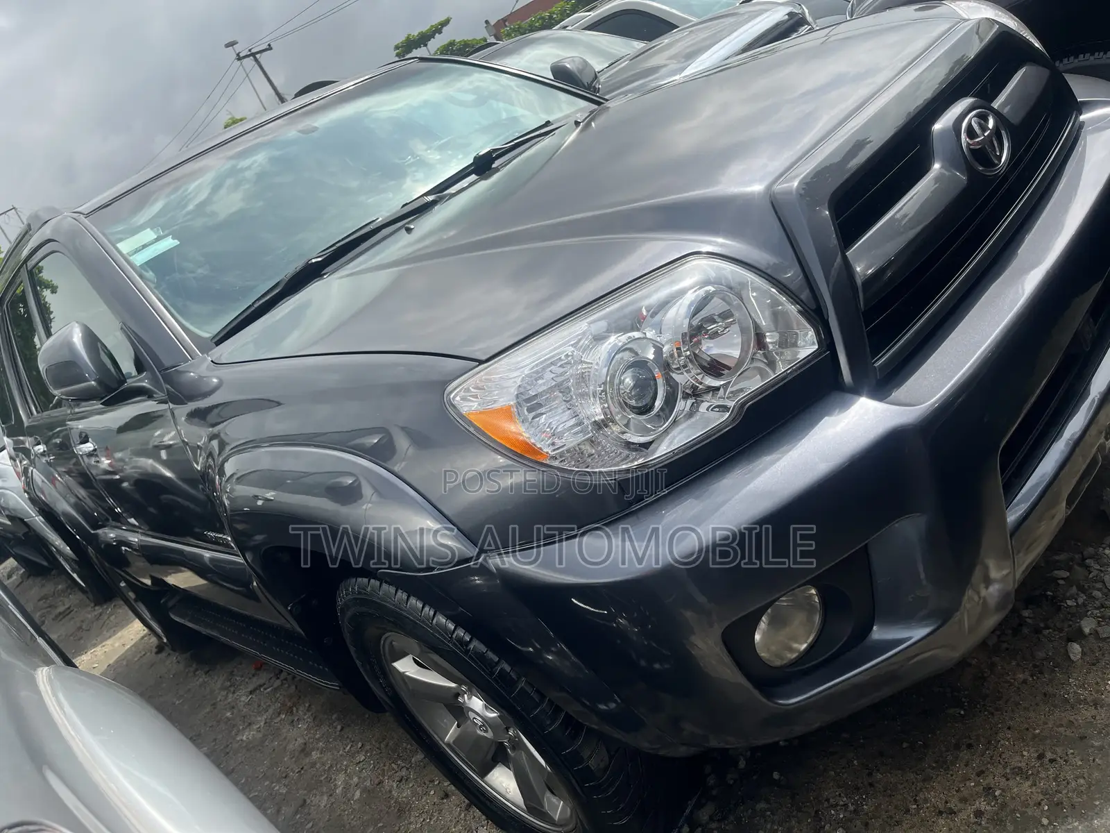 Toyota 4-Runner Limited V6 2009 Gray