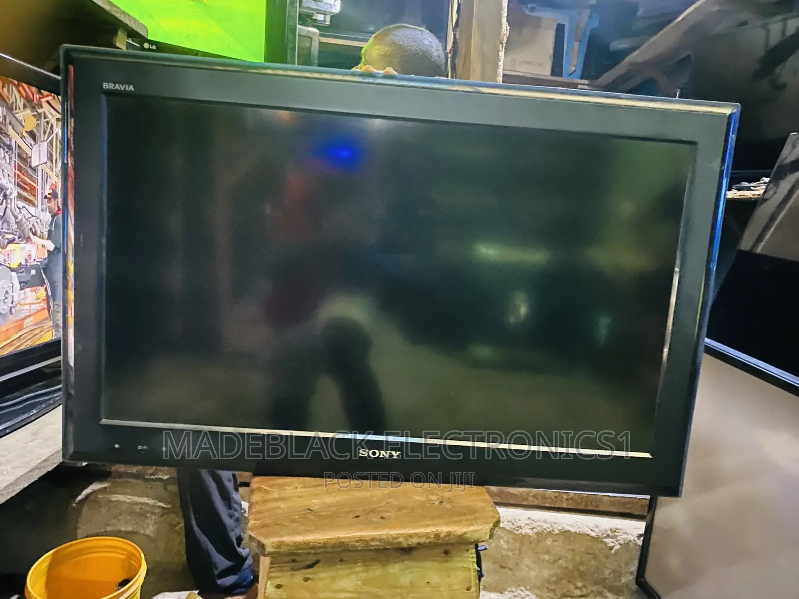 Sony 32 Inches LCD Tv