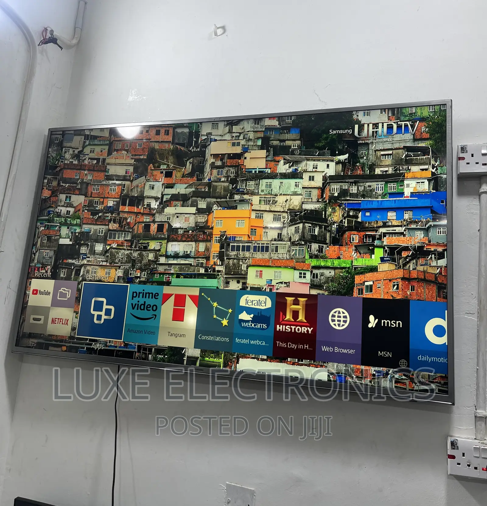 60 Inches Samsung Uhd HDR Smart Tv Made in Europe