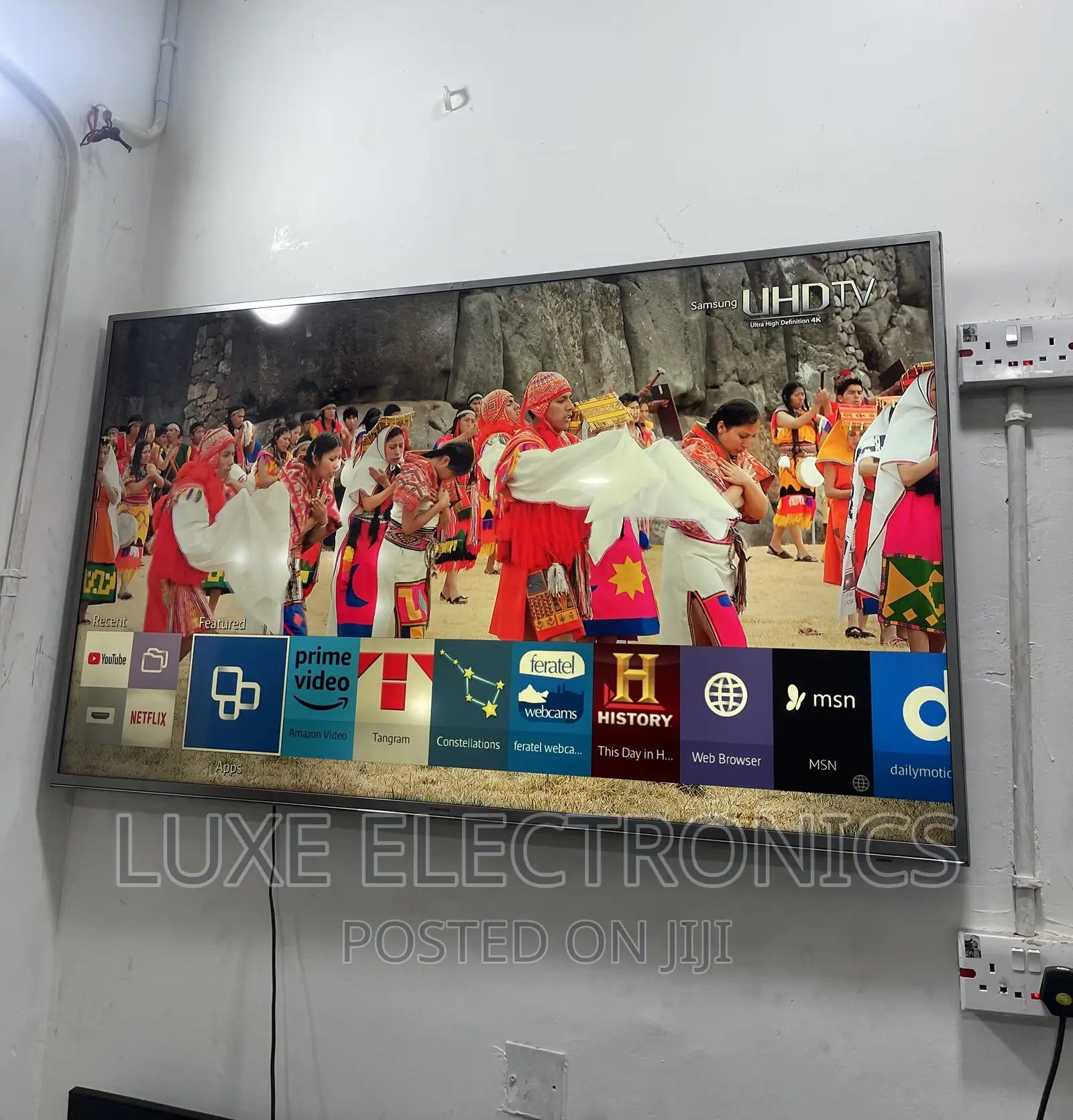 60 Inches Samsung Uhd HDR Smart Tv Made in Europe