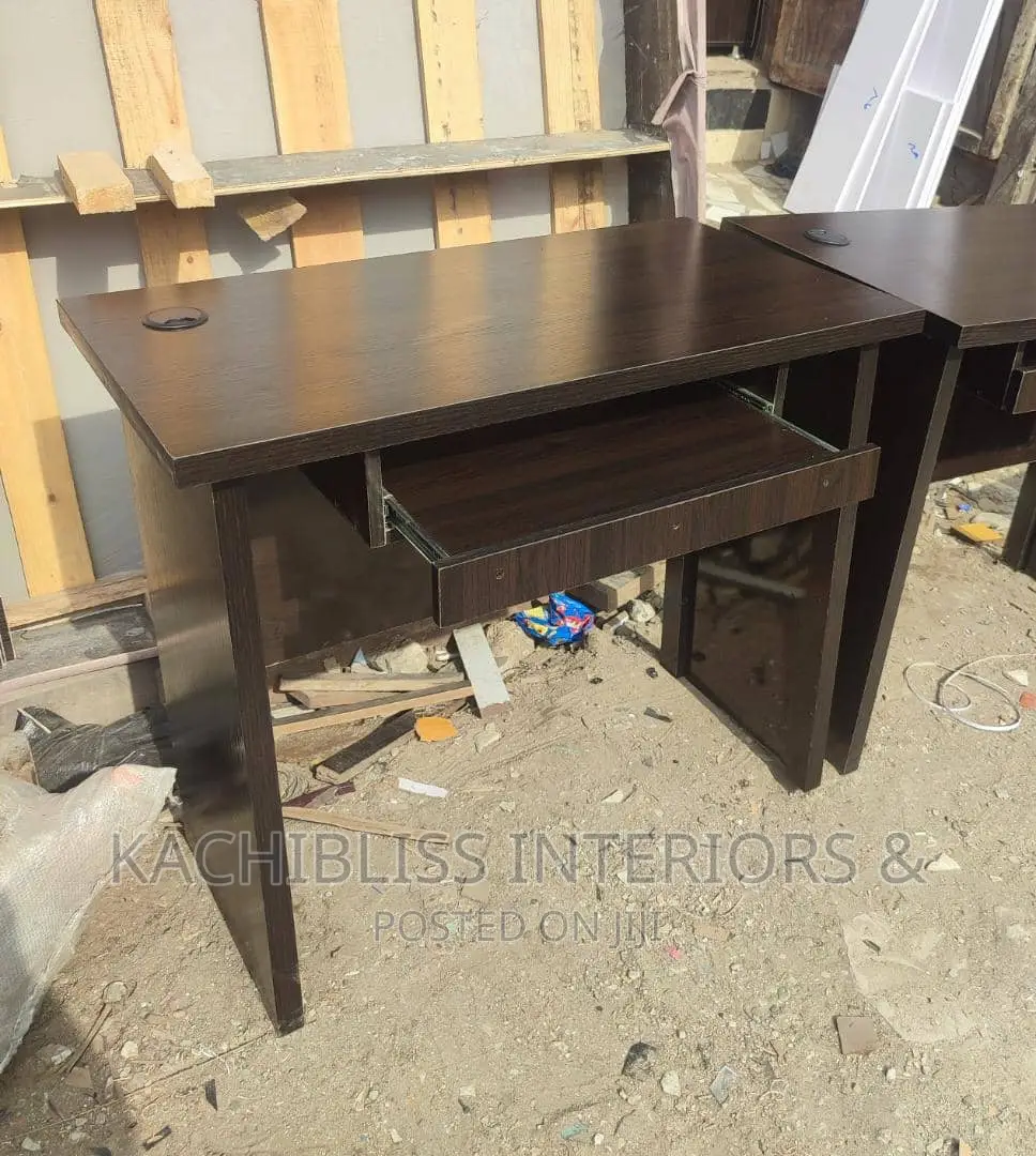 Office/ Reading Table