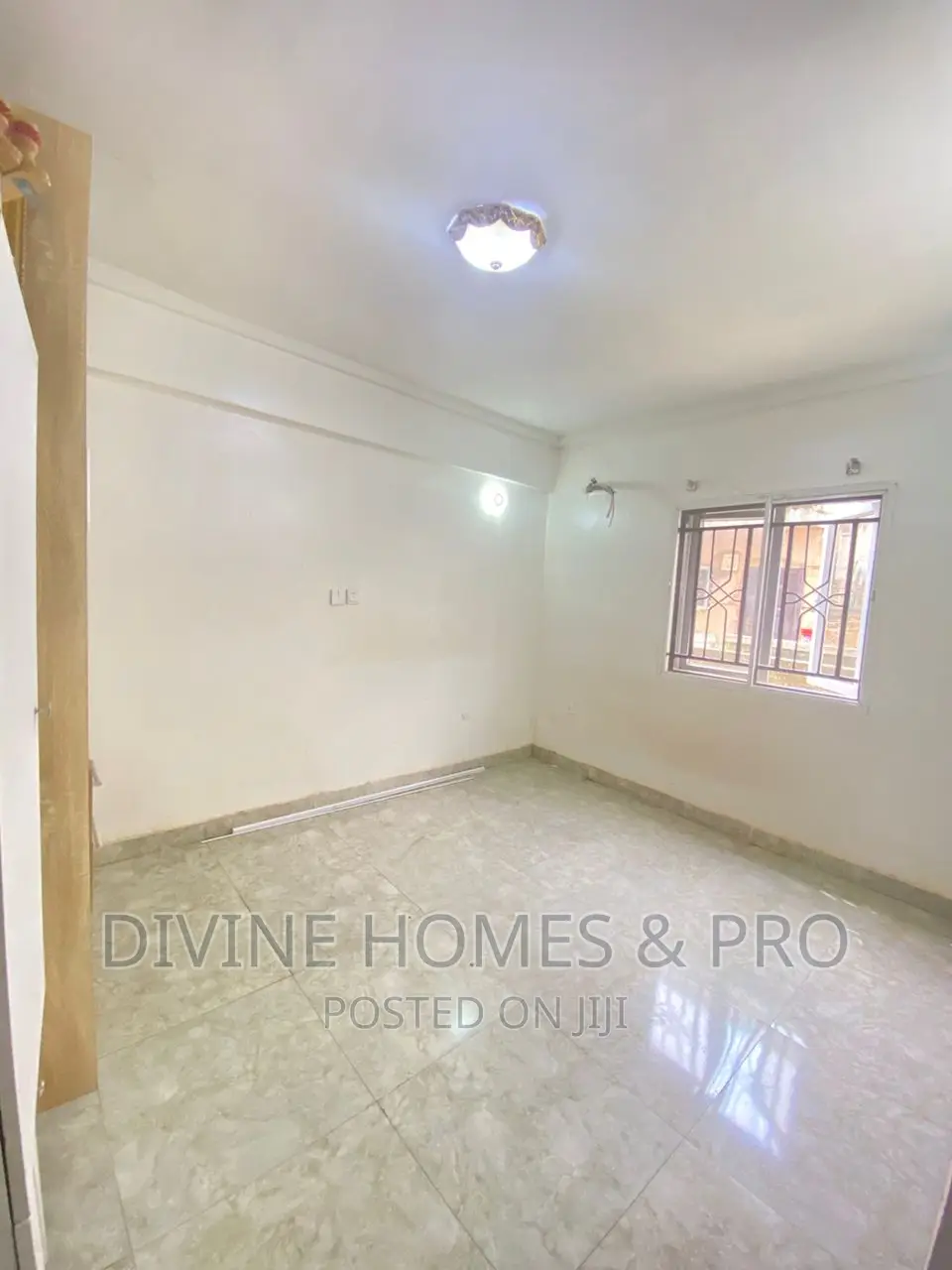 3bdrm Block of Flats in Life Camp for sale