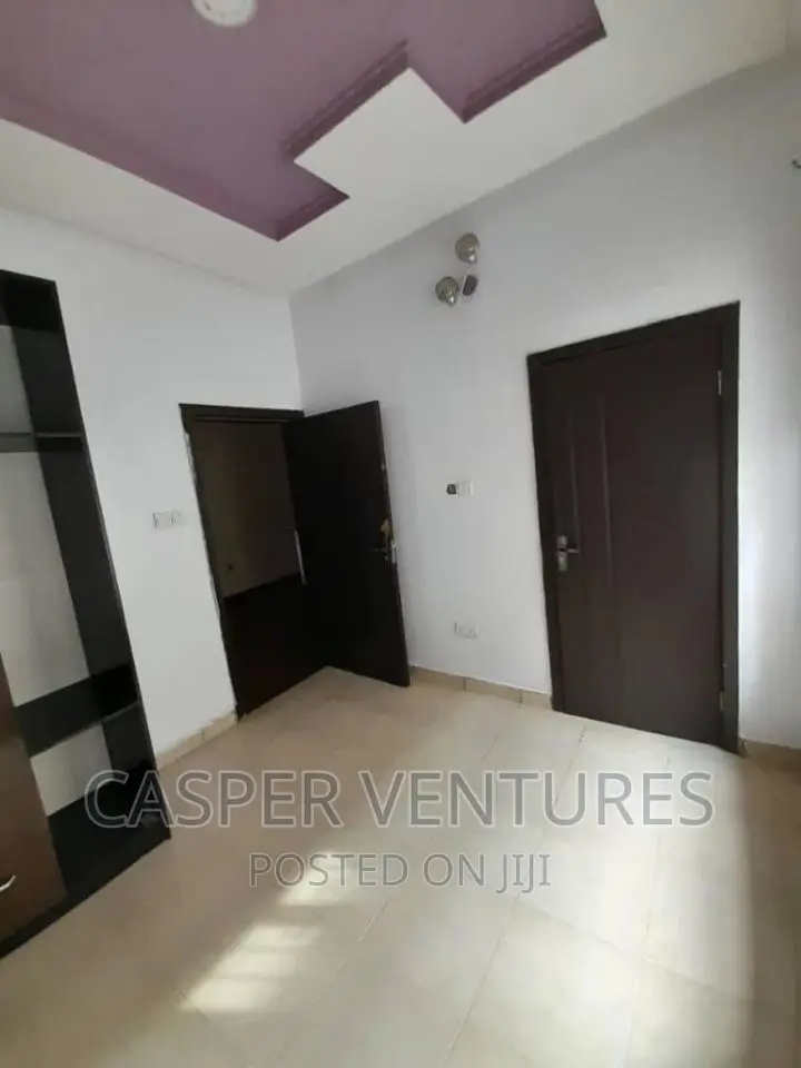 1bdrm Shared Apartment in Spg, Igbo-efon for rent