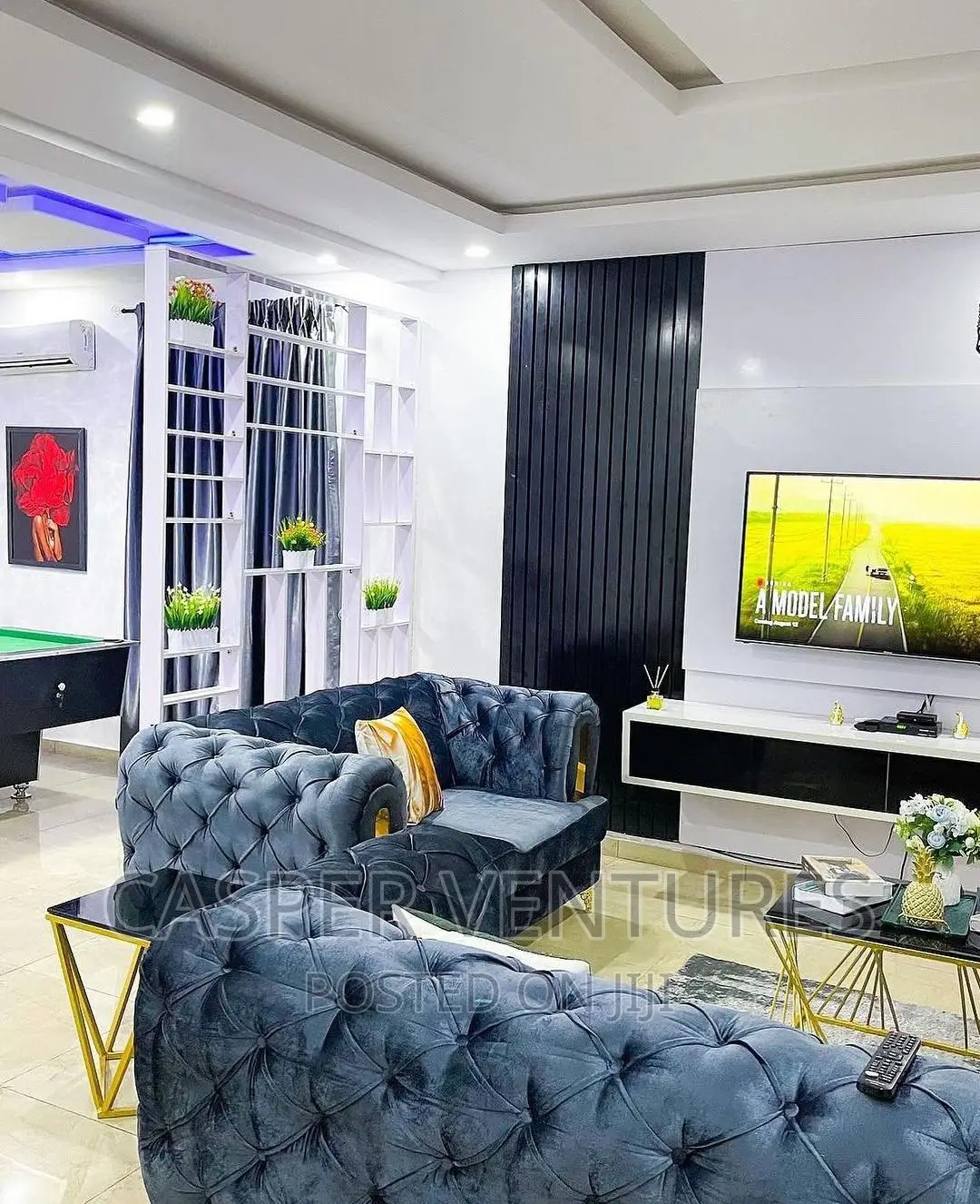 Electric and Charming Apartment