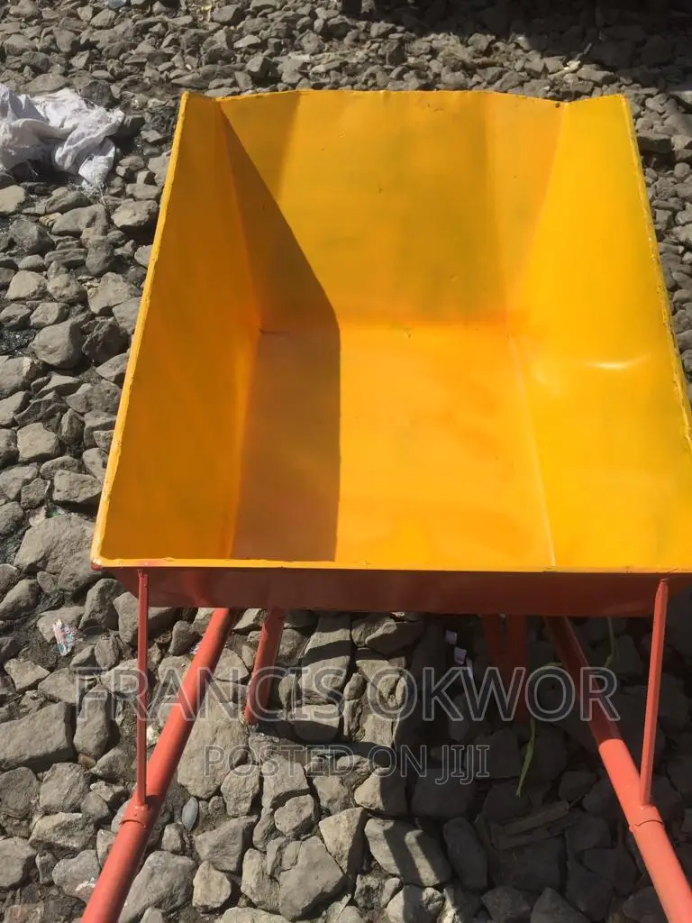 Heavy Duty Wheel Barrow