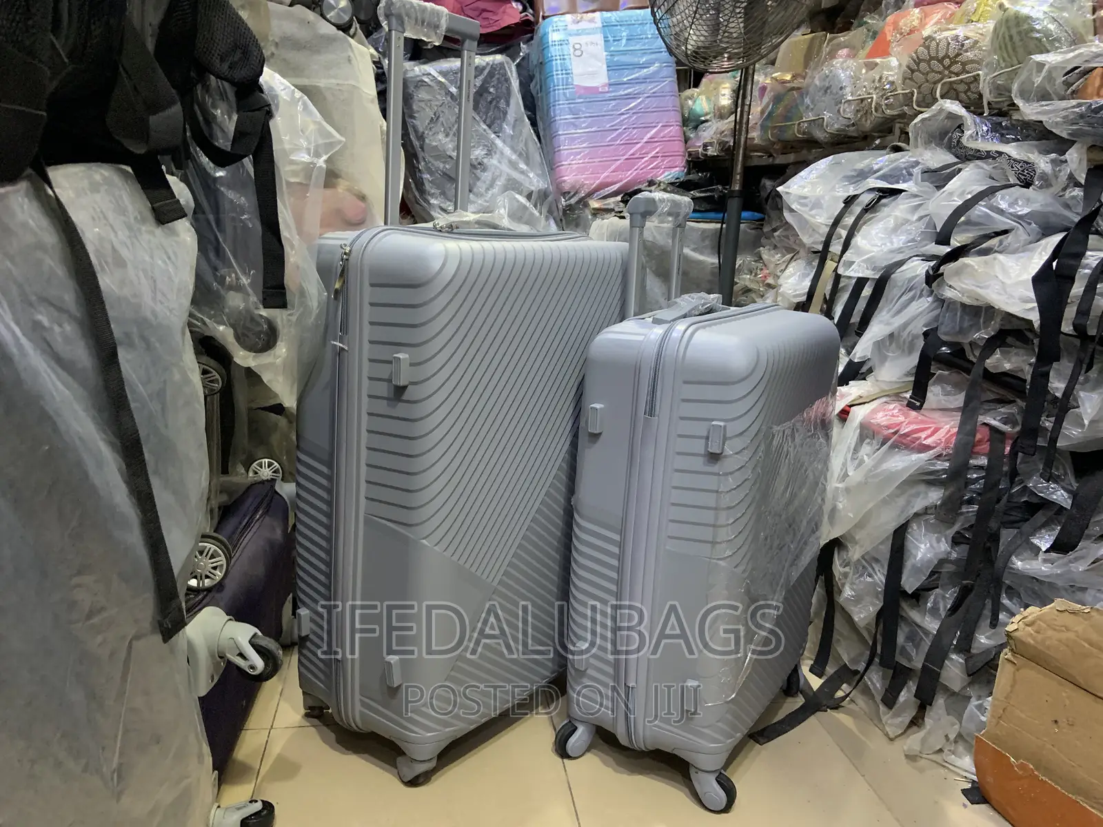Set of 2 Quality Unbreakable Plastic Travel Luggage