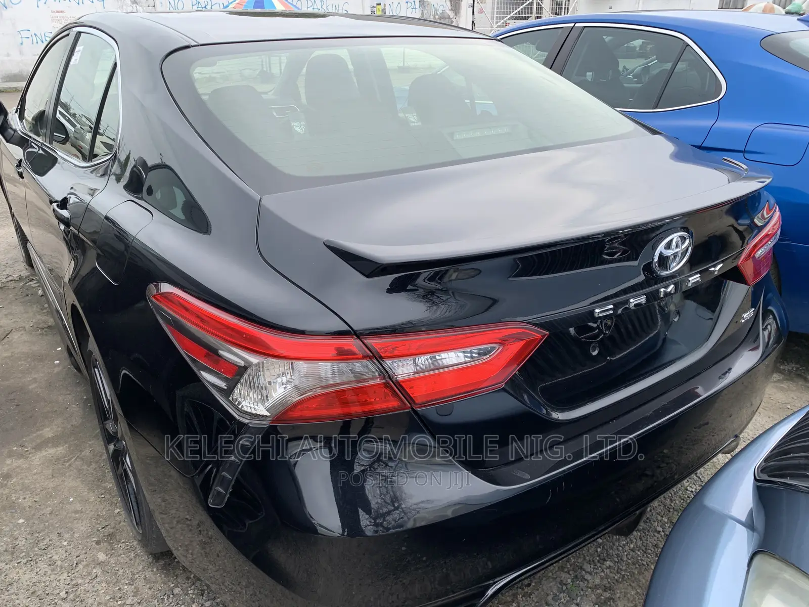 Toyota Camry SE 4dr Sedan (2.5L 4cyl 6A) 2017 Black