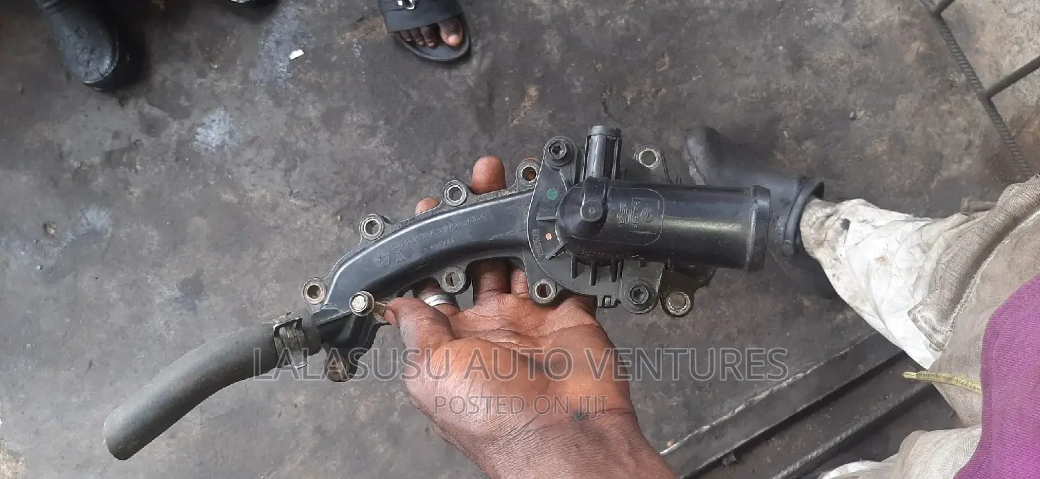 Thermostat Housing Jeep Wrangler 3.6l