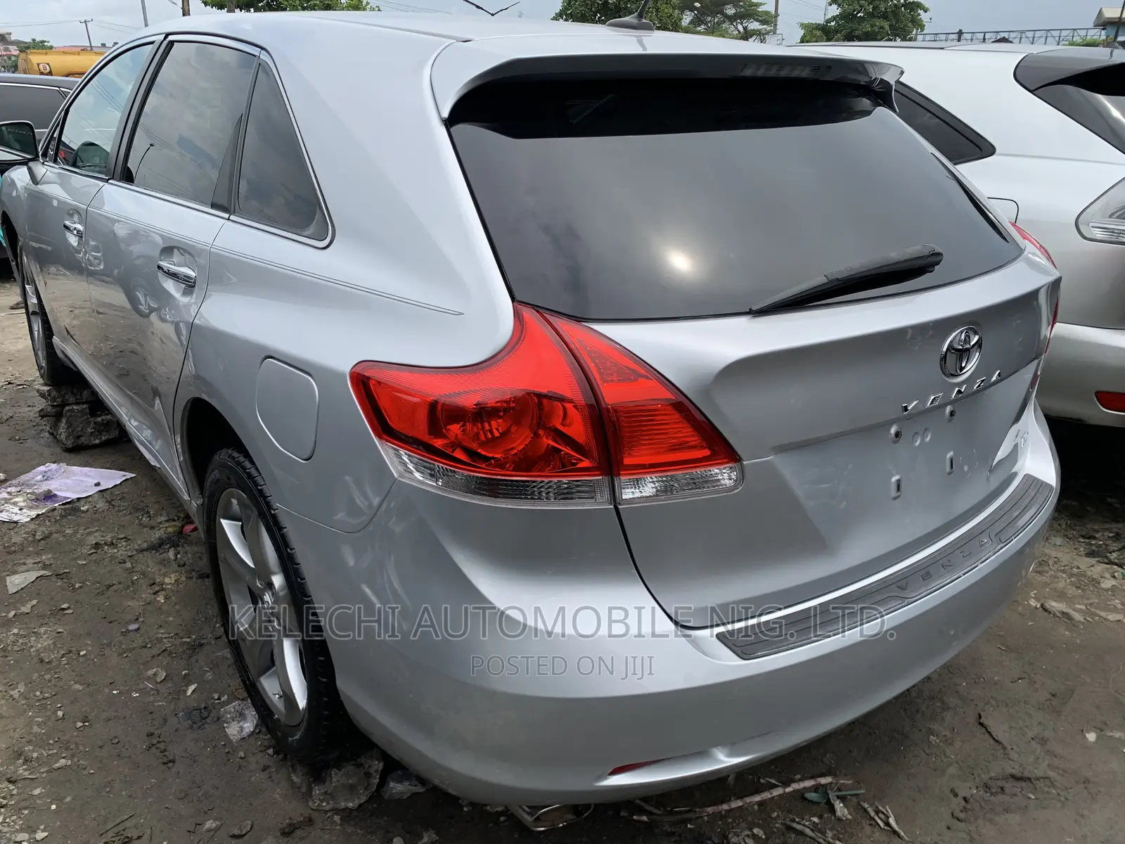 Toyota Venza AWD 2010 Silver
