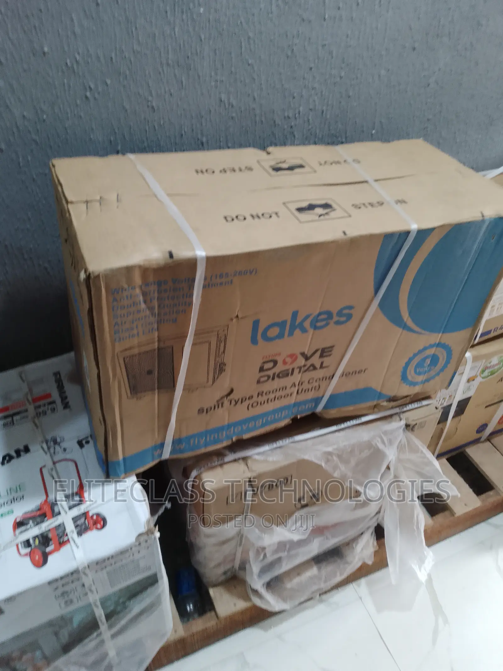 Cooerl Lakes Indoor and Outdoor Air Conditioner {LAKS09AERO}