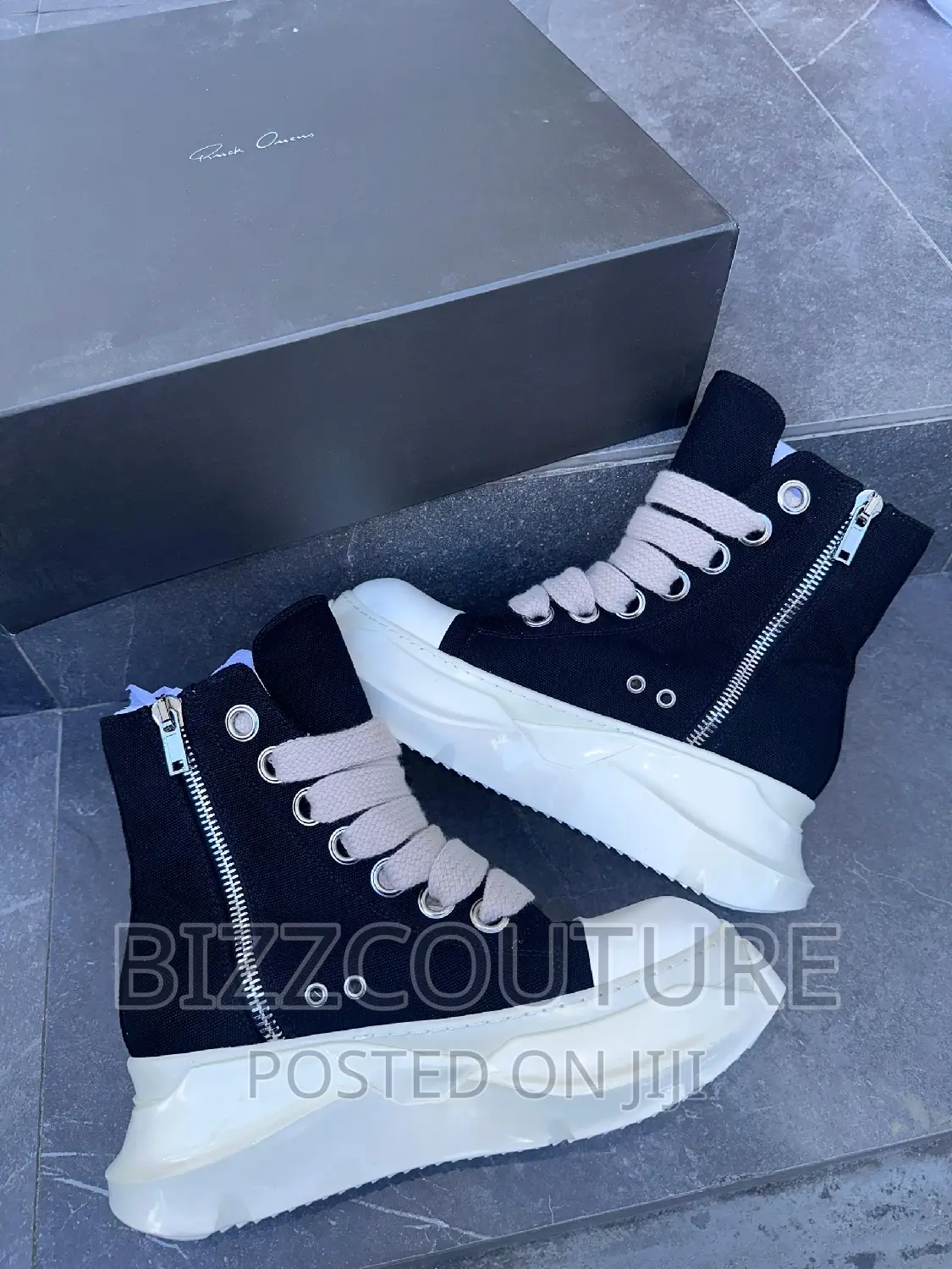 Original RICK OWEN DRKSHDW HEXA LOW Black Available in Store