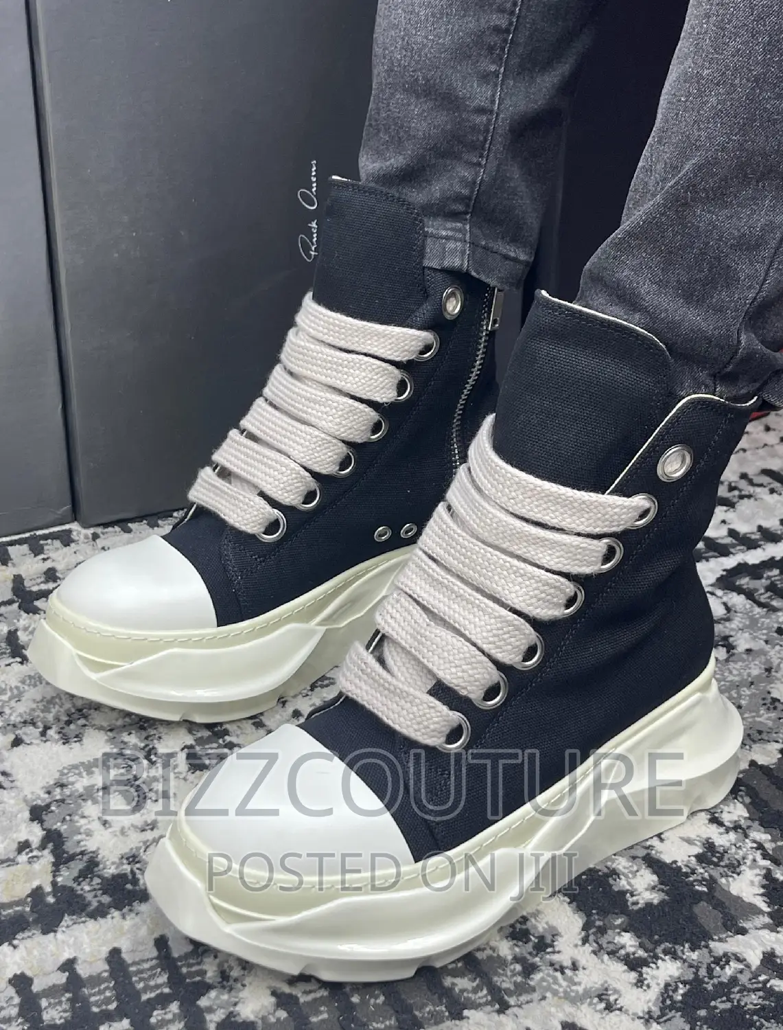 Original RICK OWEN DRKSHDW HEXA LOW Black Available in Store
