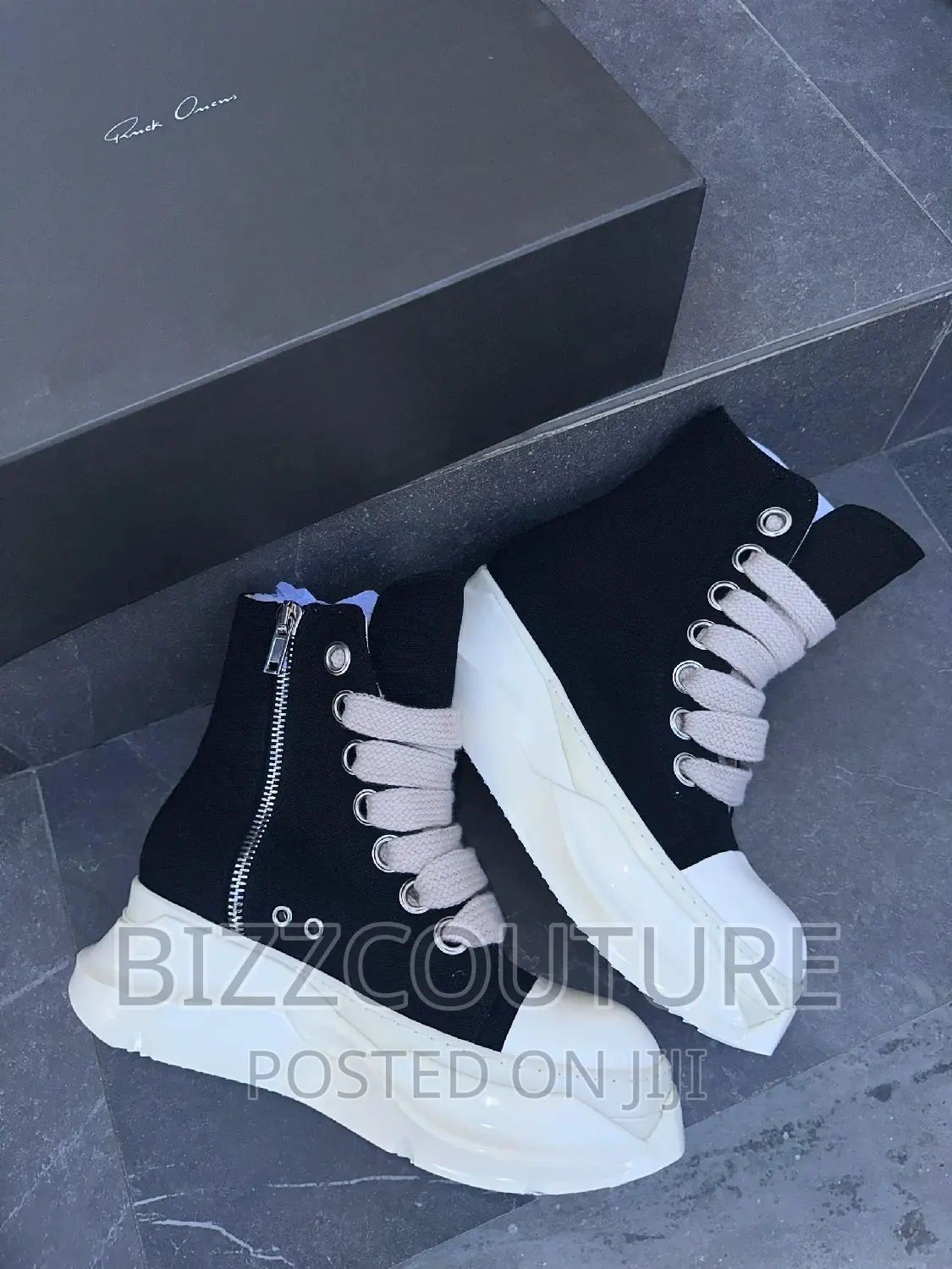 Original RICK OWEN DRKSHDW HEXA LOW Black Available in Store