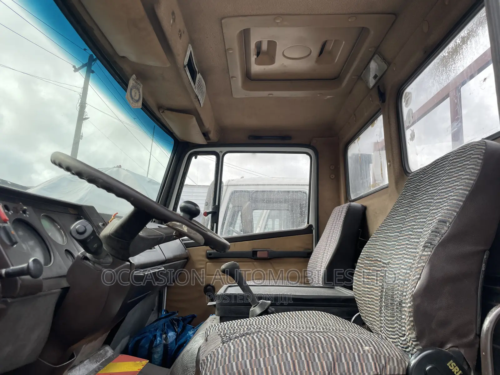 Mercedes Benz Heavy Duty Truck