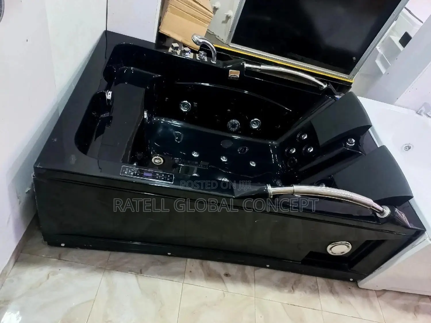 Double Black Jaccuzi
