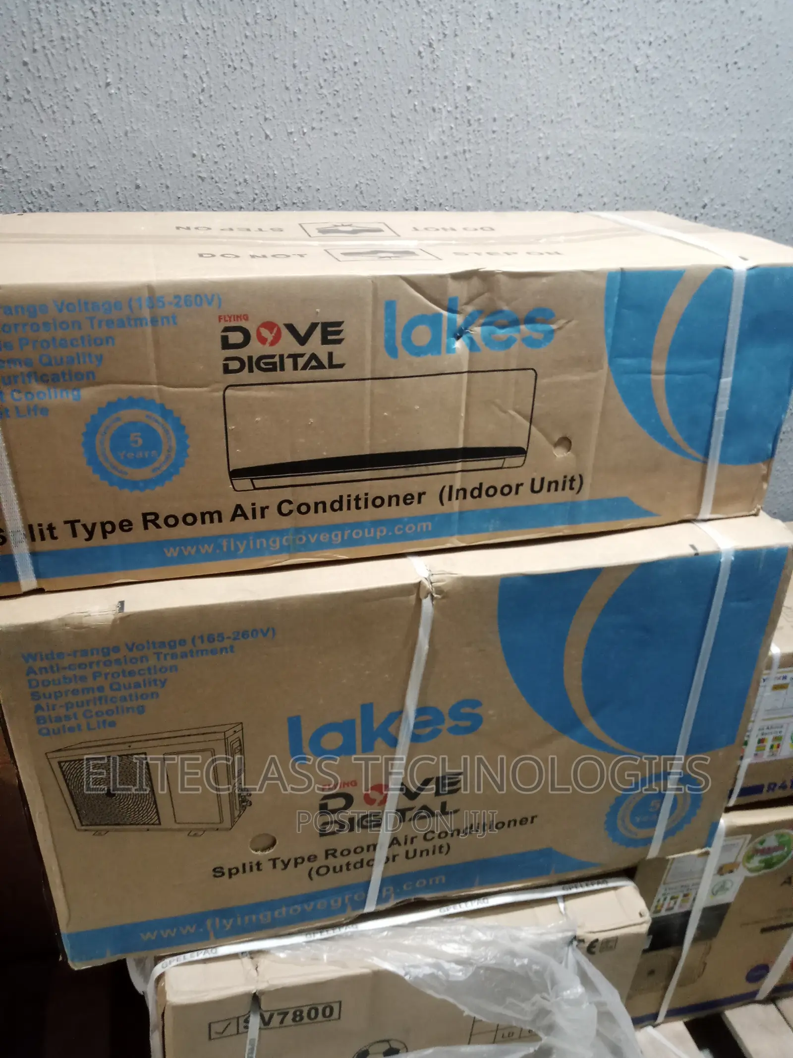 A Durable and Original Lakes Air Conditioner {LAKS09AERO}