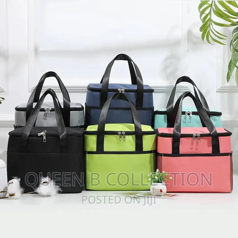 Waterproof Insulated Lunch Bag.