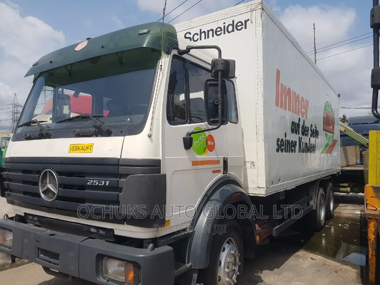 M/Benz Truck Container Body 2531 Model