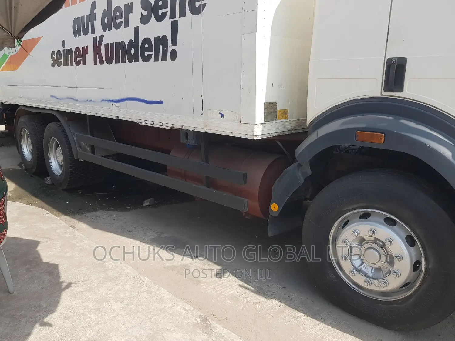 M/Benz Truck Container Body 2531 Model