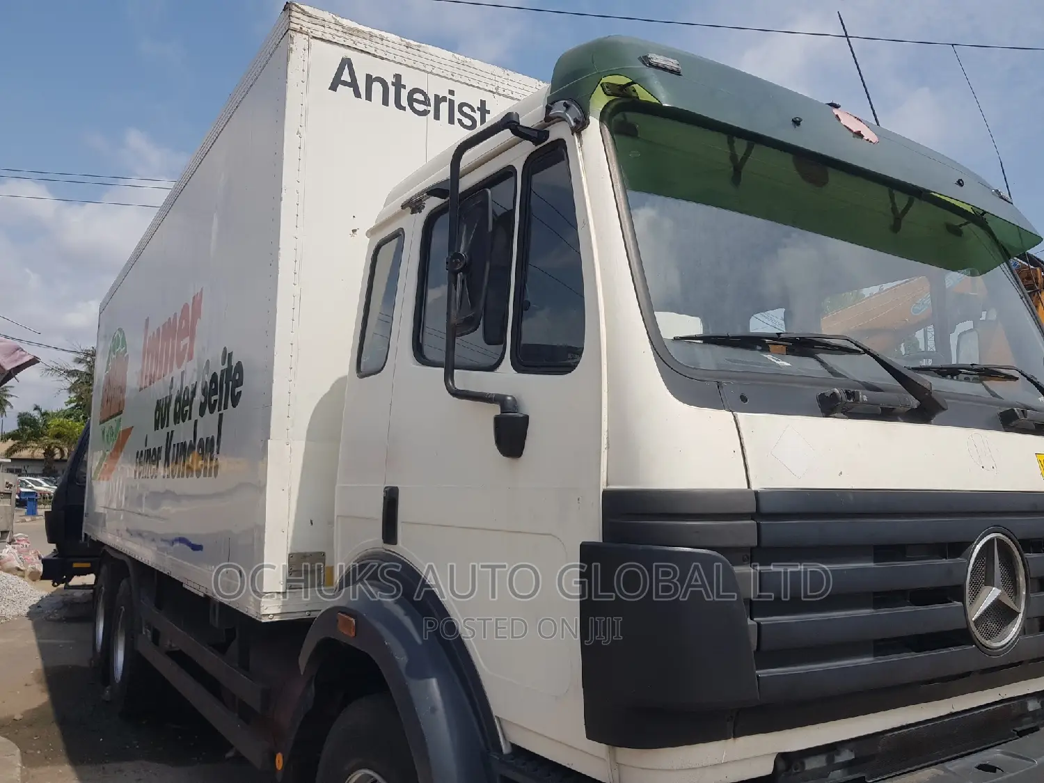 M/Benz Truck Container Body 2531 Model